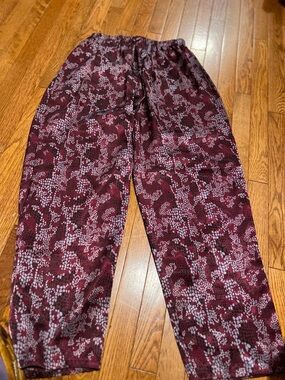 Maroon Printed Lounge Pants